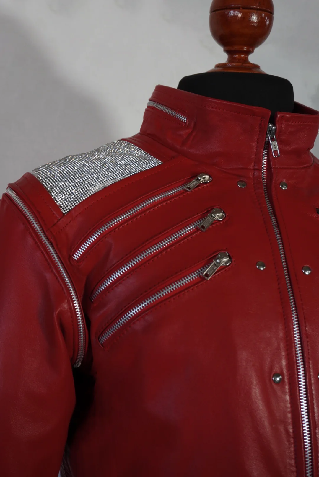 Beat it red - Image 3