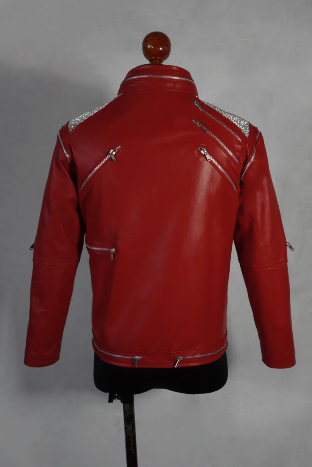 Beat it red - Image 5