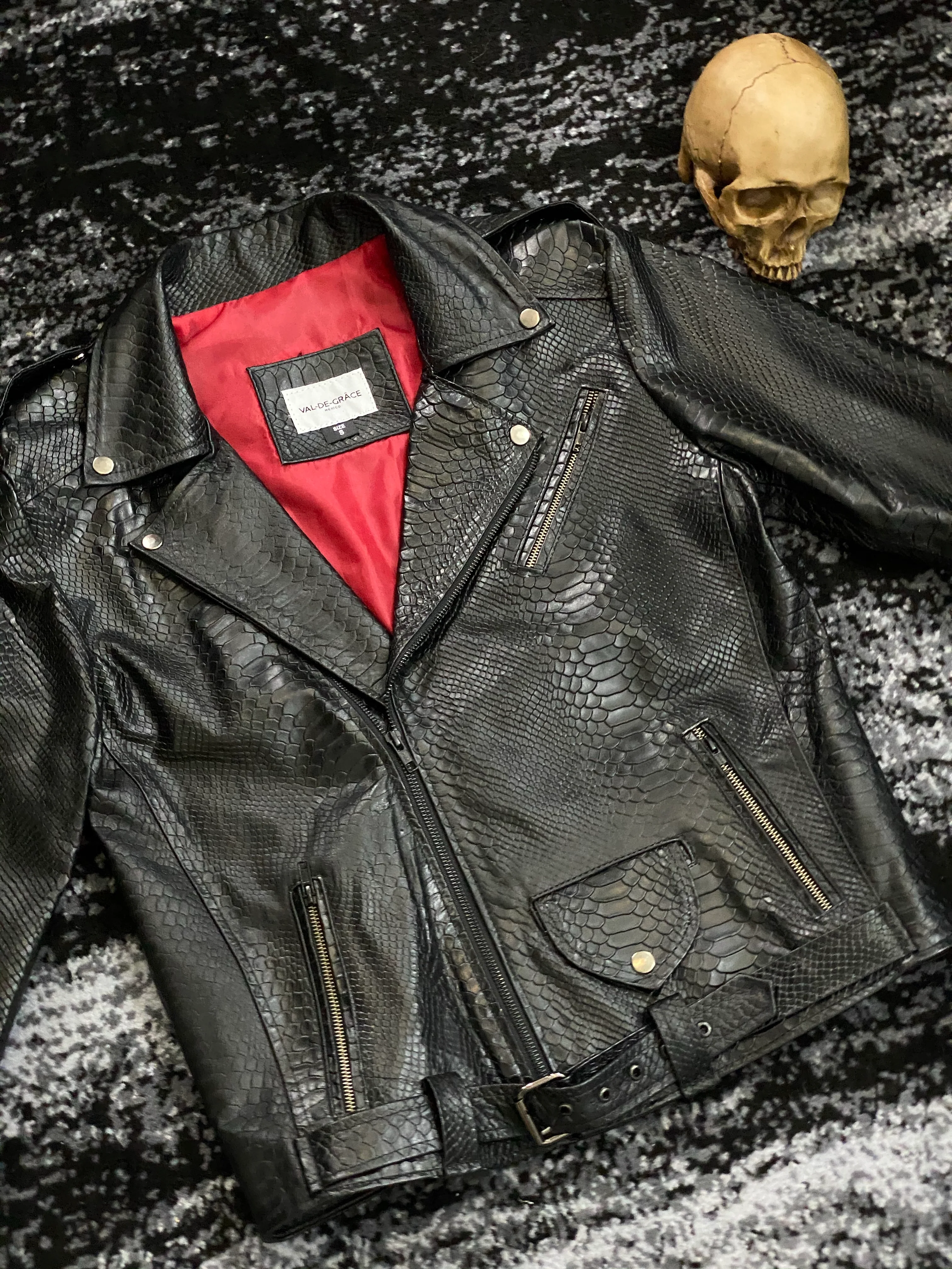 Biker no.1 snake - Image 3