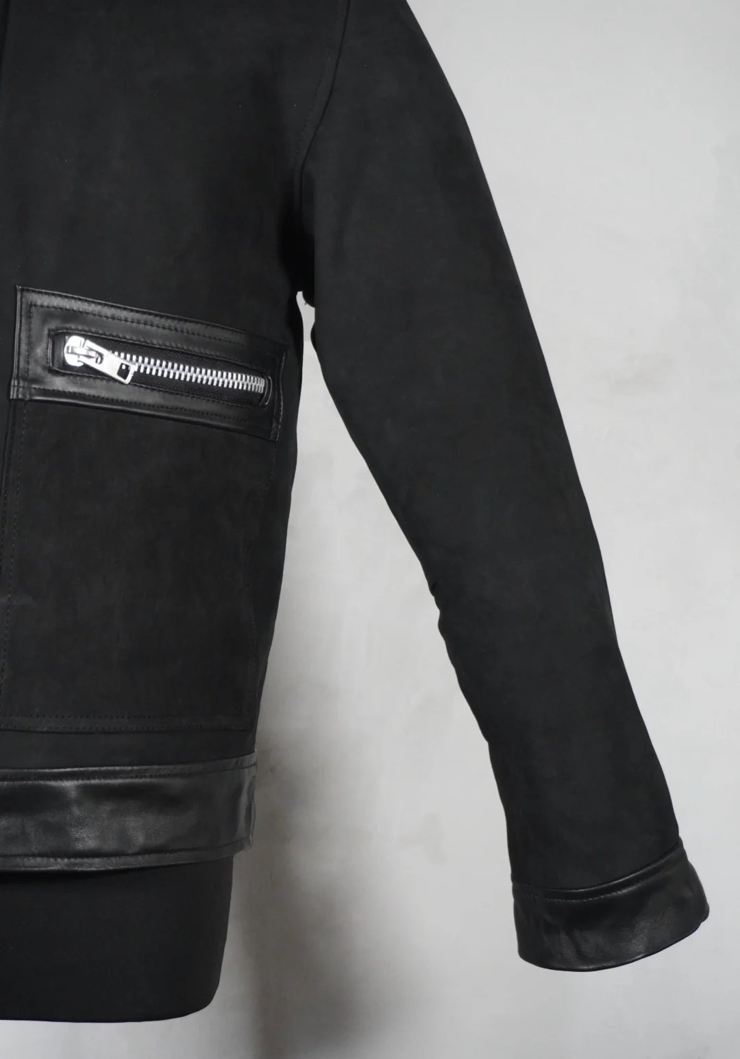 Bruce Darkest black - Image 6