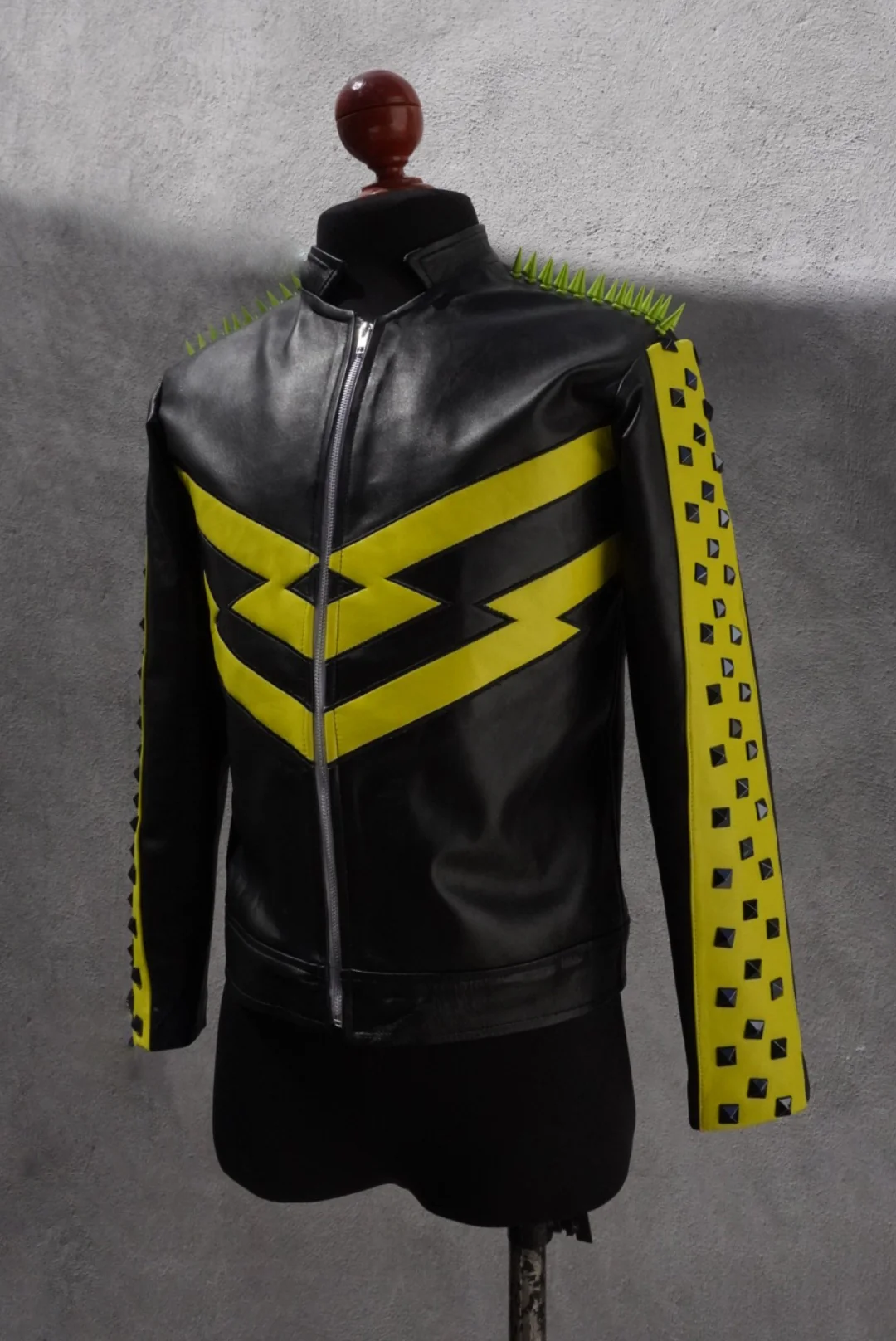 Damaso black neon - Image 4