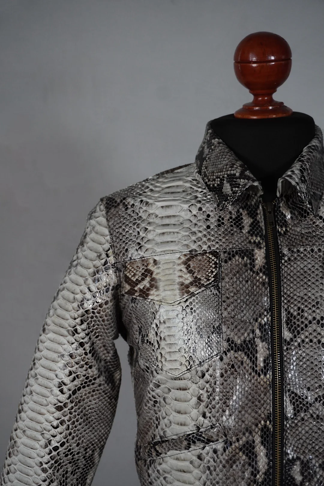 Duma snake white natural - Image 3