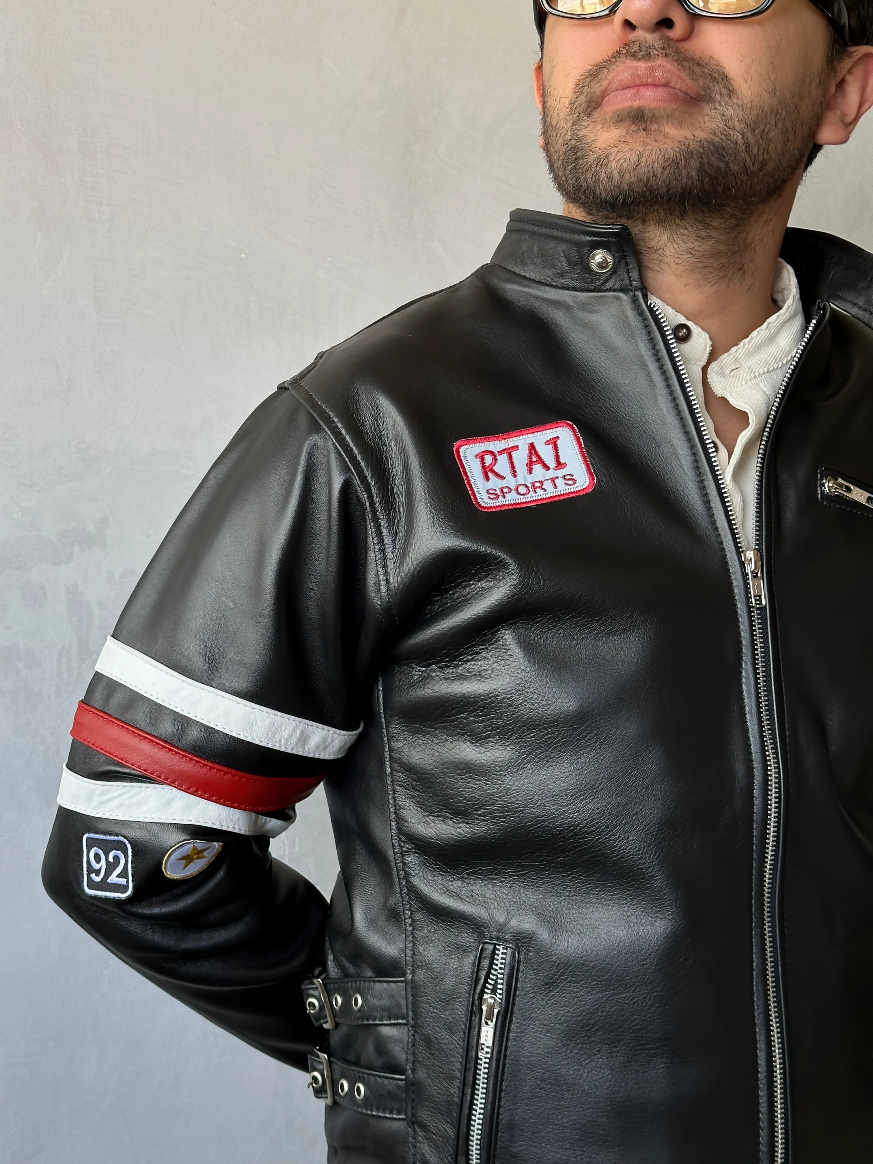 Gregory House black - Image 11