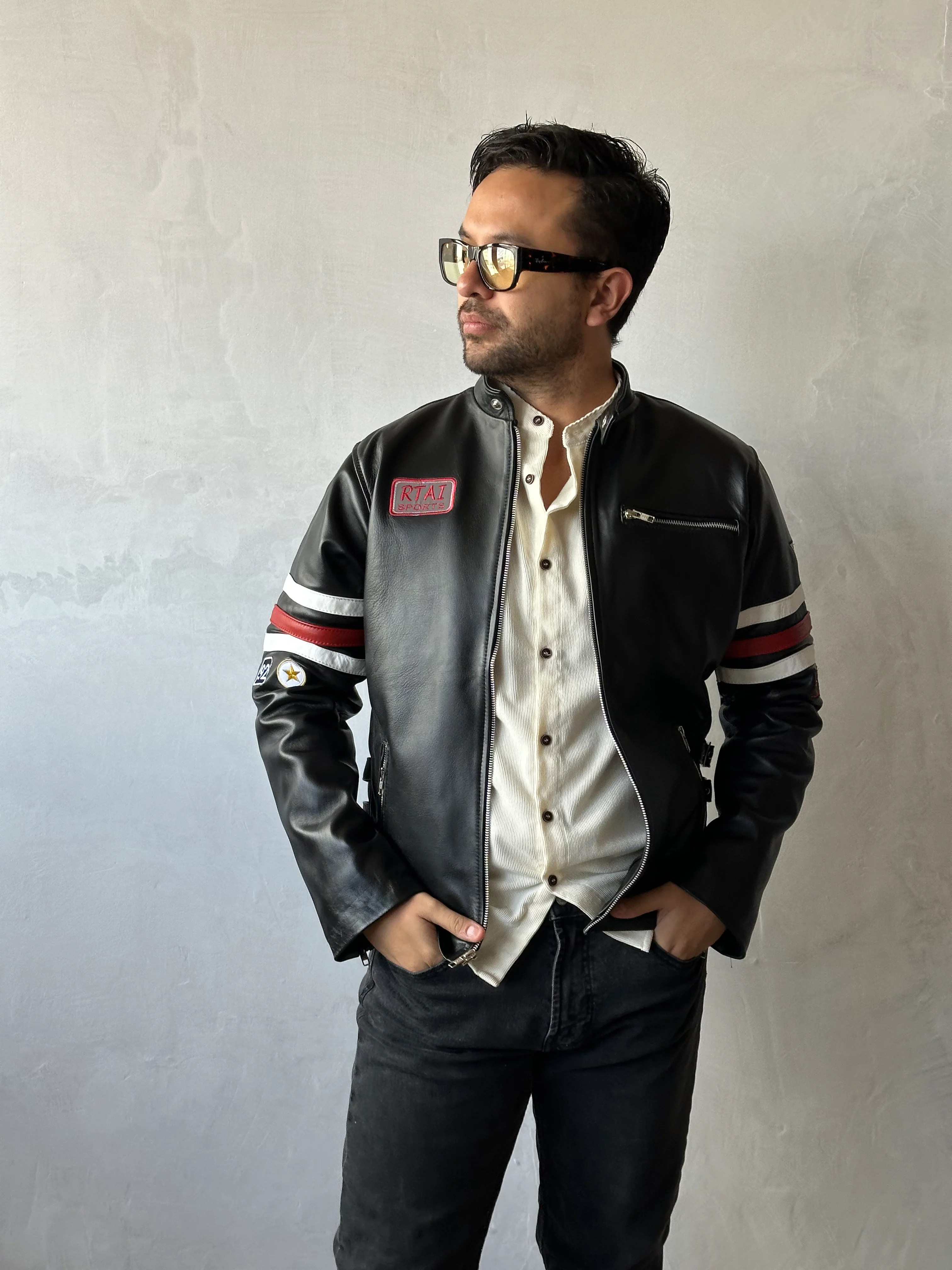 Gregory House black - Image 12