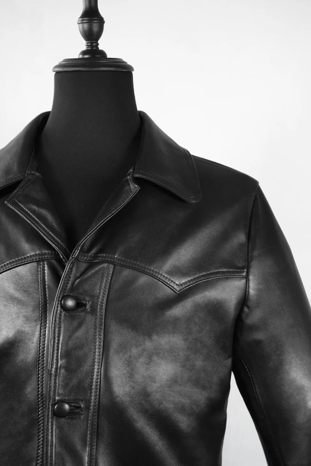 Nigel darkest black - Image 4