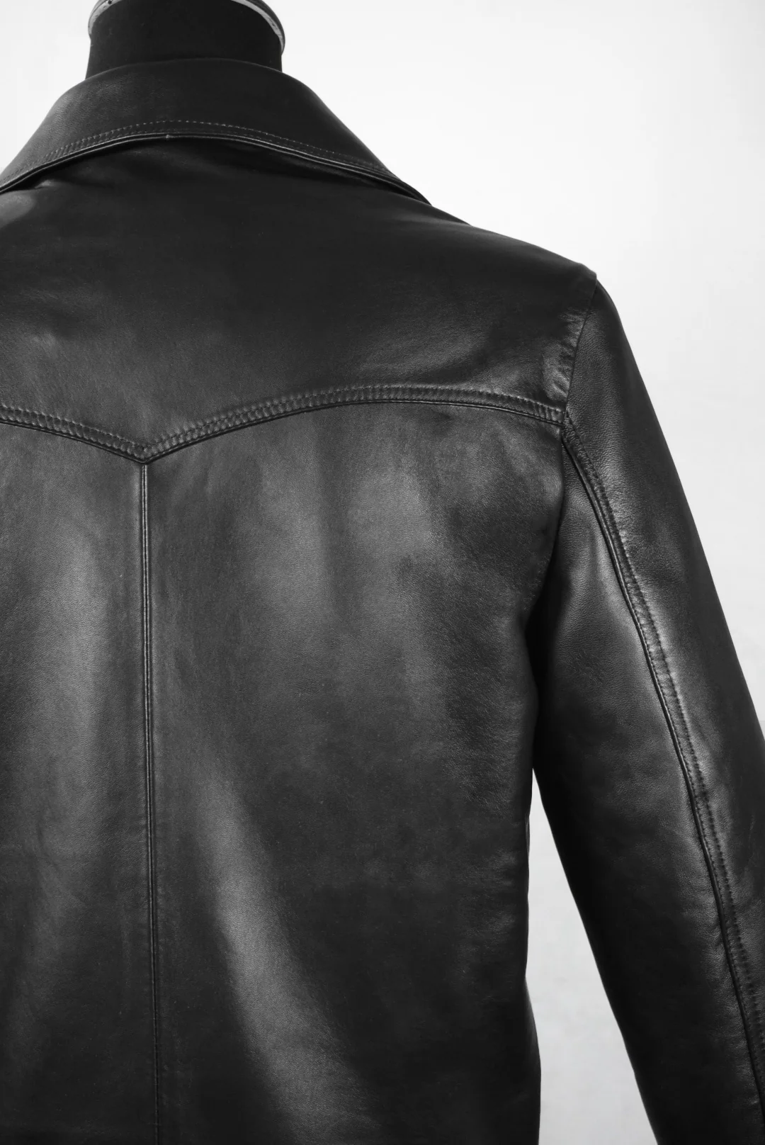 Nigel darkest black - Image 8