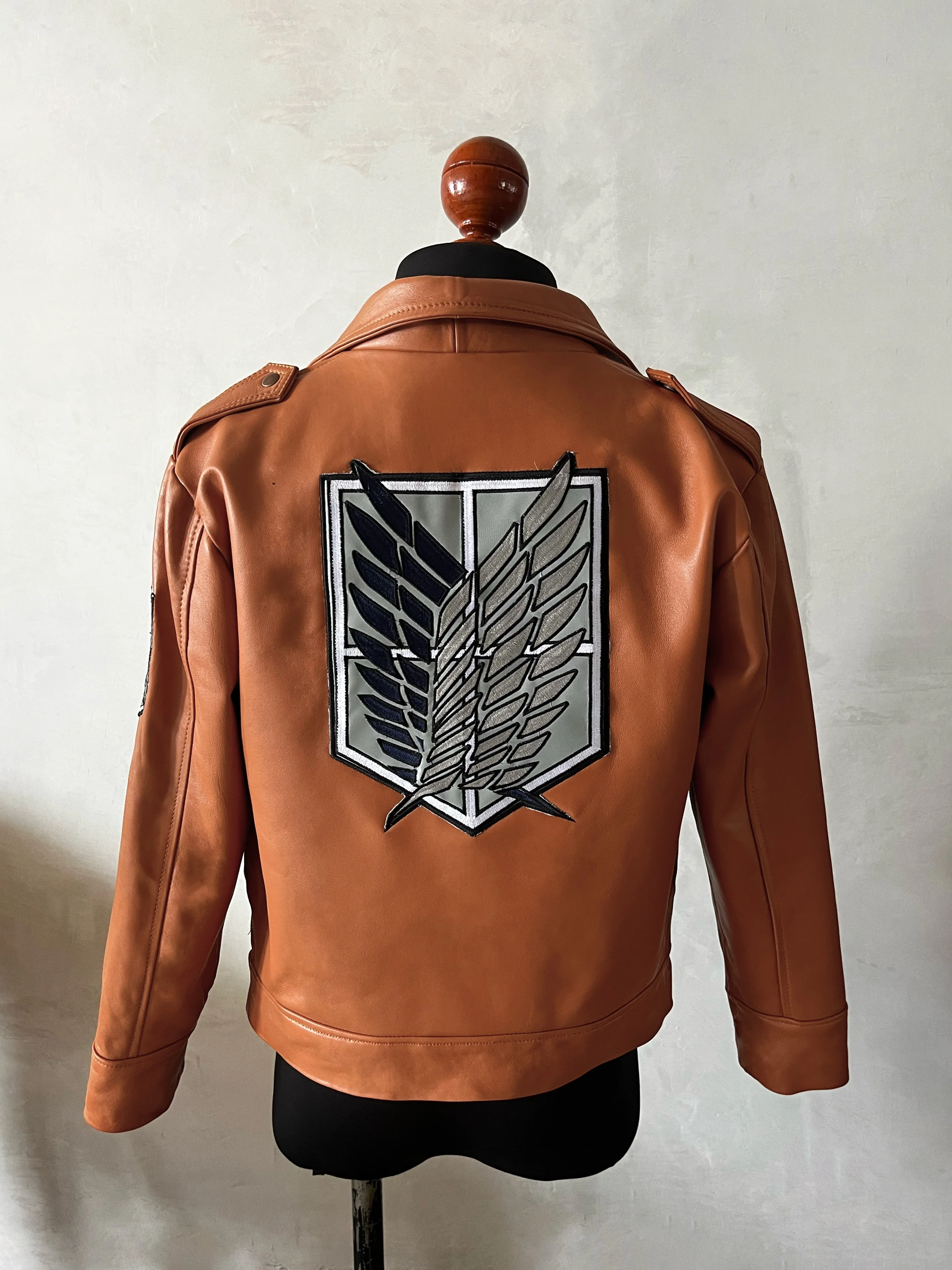 Titanes cuerpo de exploración - Image 3