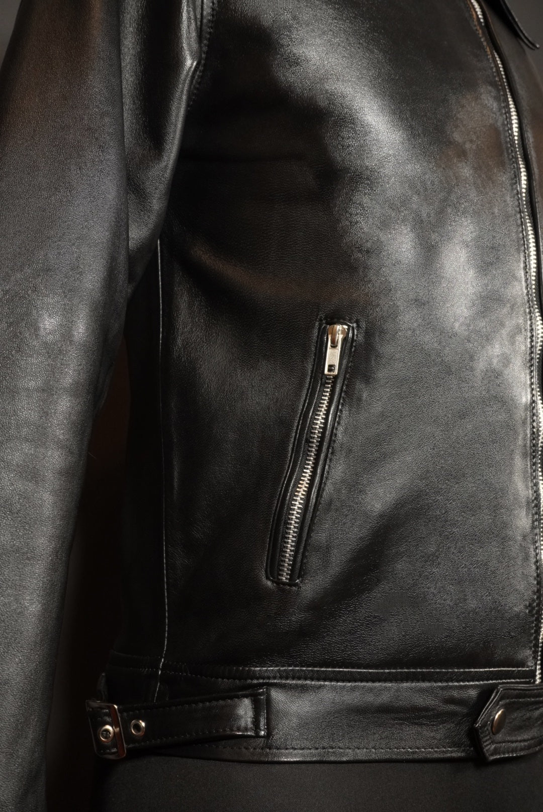 Turner darkest black - Image 13